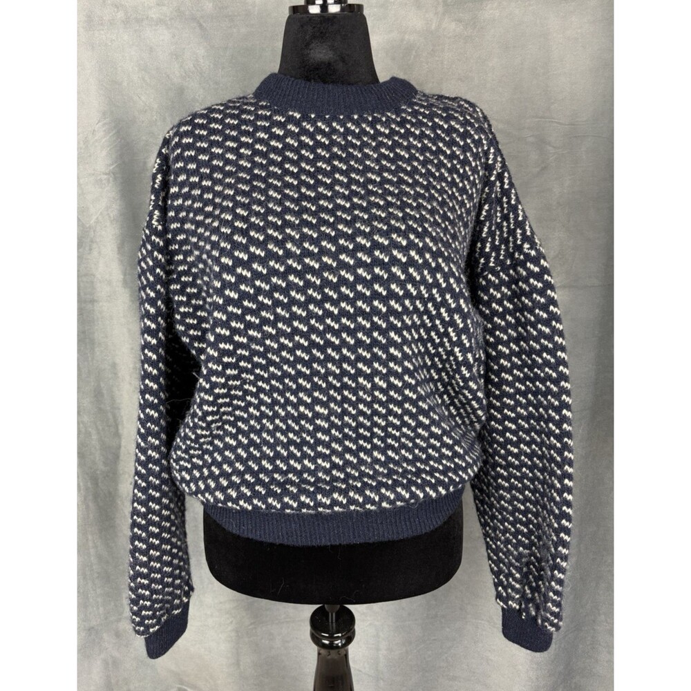 Vintage LL Bean Norwegian Birdseye Fair Isle Fisherman Wool Sweater Size L Blue - Picture 2 of 13